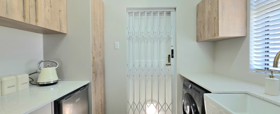 3 Bedroom Property for Sale in Kleinbaai Western Cape